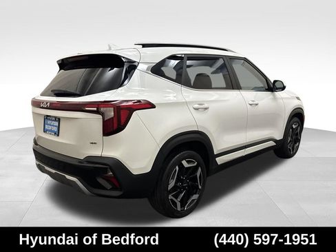 Used 2024 Kia Seltos SX w/ SX Sunroof Package AWD/4WD image 5