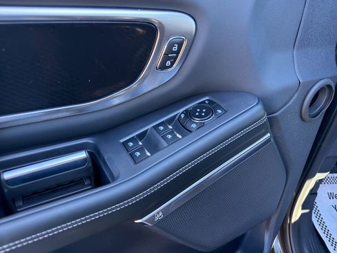 New 2026 Ford Expedition Platinum w/ Stealth Appearance Package image 22