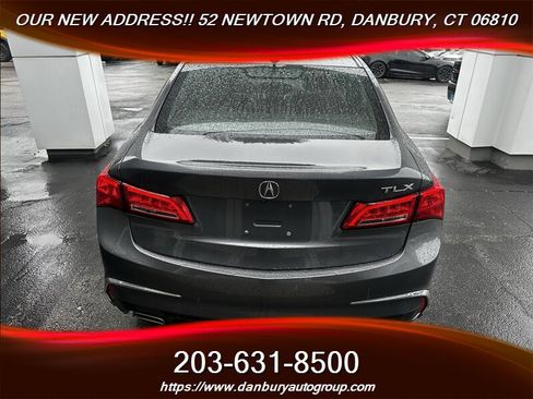 Used 2018 Acura TLX V6 FWD image 4
