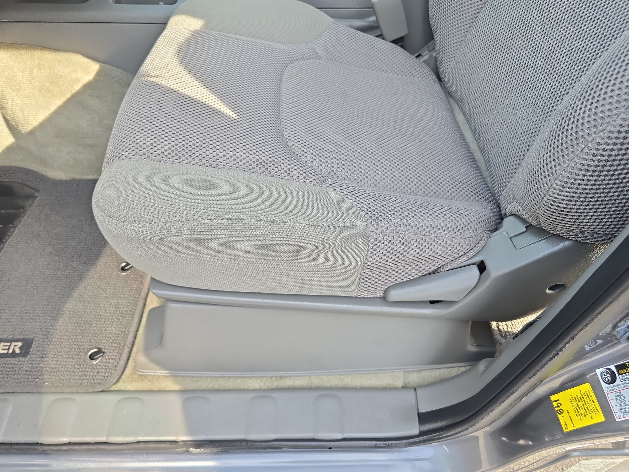 Used 2018 Nissan Frontier SV RWD image 16