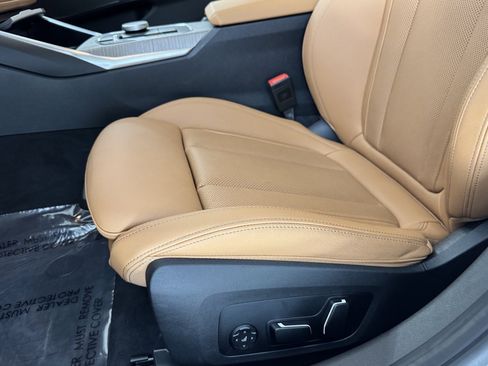 Used 2026 BMW 330i Sedan w/ Premium Package RWD image 15