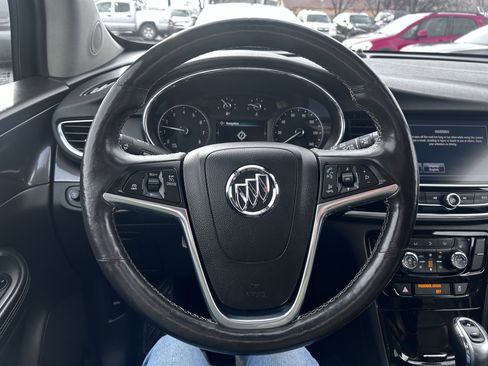 Used 2018 Buick Encore Essence image 19