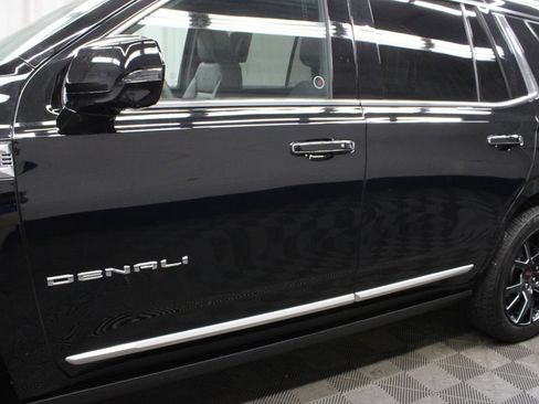 Used 2025 GMC Yukon Denali w/ Denali Reserve Package AWD/4WD image 56