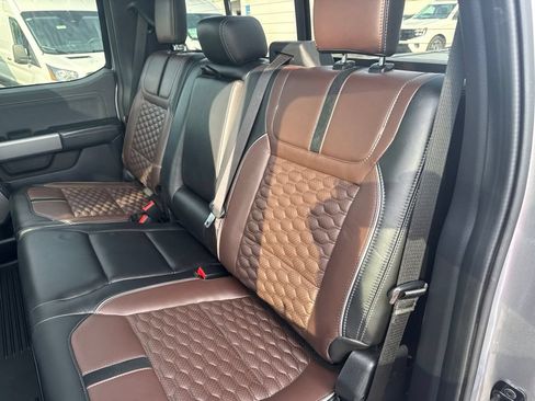 Used 2024 Ford F350 Lariat w/ Lariat Ultimate Package AWD/4WD image 39