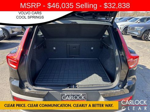 Used 2025 Volvo XC40 B5 Core w/ Protection Package Premier image 12