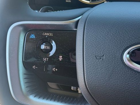 New 2026 INFINITI QX80 Luxe image 18