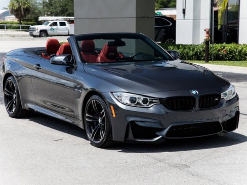 Used 2016 BMW M4 Convertible image 12