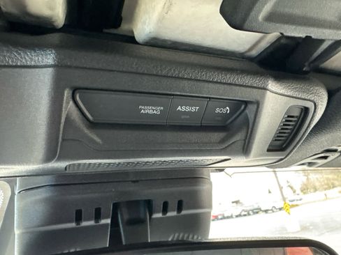 Used 2025 Jeep Wrangler Sahara w/ Safety Group image 24