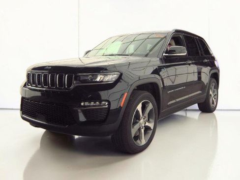 Used 2024 Jeep Grand Cherokee Limited 4xe AWD/4WD image 4