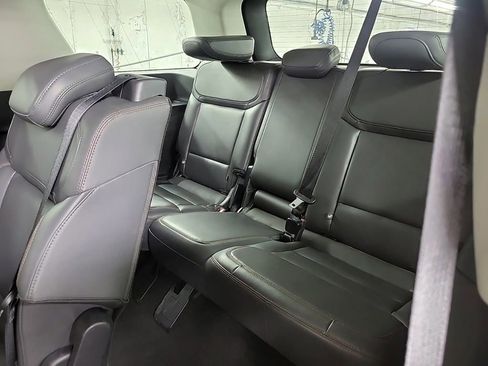 Used 2025 Ford Expedition Active AWD/4WD image 14