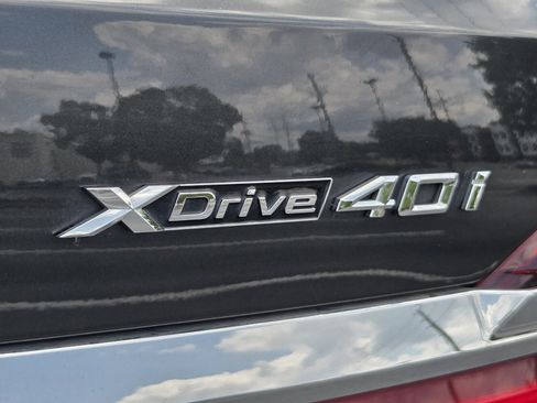 Used 2021 BMW X7 xDrive40i w/ Premium Package AWD/4WD image 33