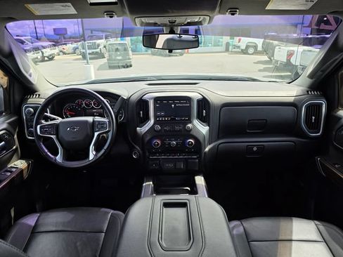 Used 2021 Chevrolet Silverado 1500 RST w/ Convenience Package II AWD/4WD image 15
