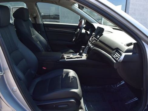 Used 2019 Honda Accord EX-L image 41