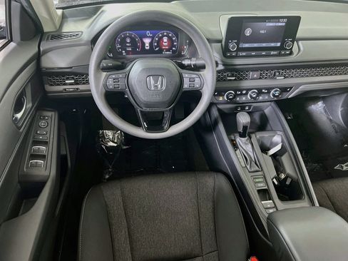 Used 2023 Honda Accord EX image 22