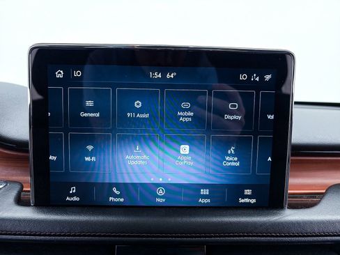 Used 2020 Lincoln Aviator Reserve w/ Equipment Group 201A image 7