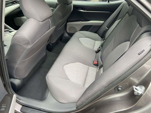 Used 2023 Toyota Camry LE FWD image 17