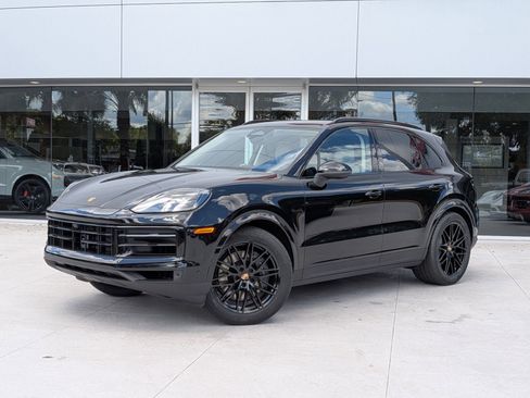 New 2026 Porsche Cayenne AWD/4WD image 1