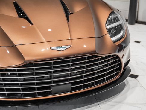 New 2026 Aston Martin Vanquish Convertible RWD image 47