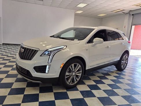 New 2026 Cadillac XT5 Premium Luxury w/ Driver Assist Package AWD/4WD image 3