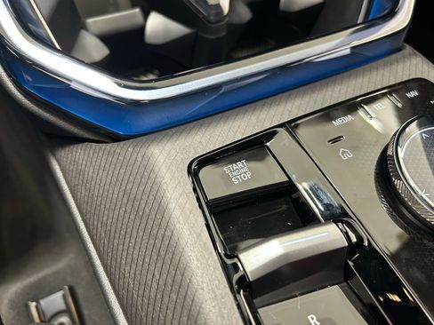 Used 2025 BMW X3 xDrive30i w/ Premium Package image 21