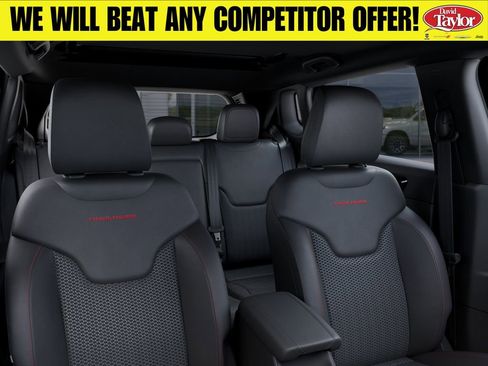 New 2026 Jeep Compass Trailhawk w/ Sun, Sound & Navigation Group AWD/4WD image 27