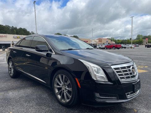 Used 2013 Cadillac XTS FWD image 5