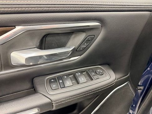 Used 2022 RAM 1500 Laramie AWD/4WD image 21