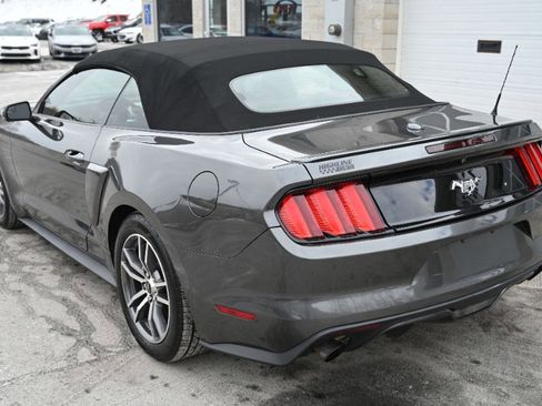 Used 2016 Ford Mustang Premium image 10