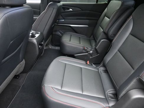 New 2026 Chevrolet Traverse Z71 image 11