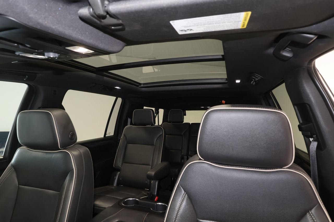 Used 2022 GMC Yukon XL SLT w/ SLT Premium Package AWD/4WD image 18