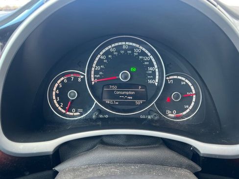 Used 2013 Volkswagen Beetle 2.5 image 19