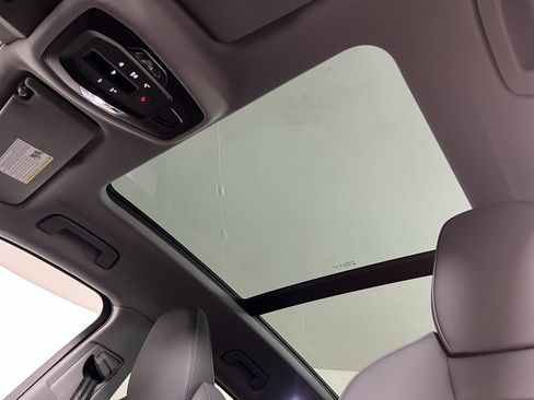 Used 2025 Audi Q5 Prestige image 17