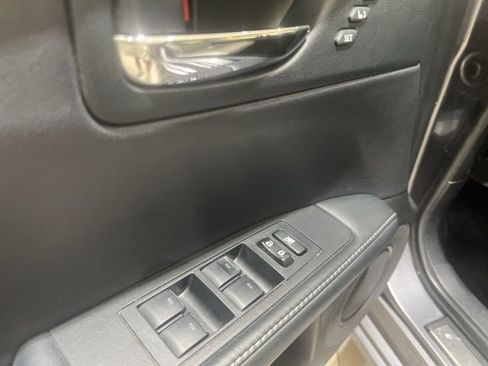 Used 2014 Lexus ES 350 w/ Premium Package image 22