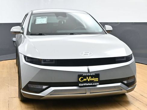 Used 2024 Hyundai Ioniq 5 SEL RWD image 4