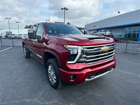 Used 2026 Chevrolet Silverado 2500 High Country w/ High Country Premium Package image 4