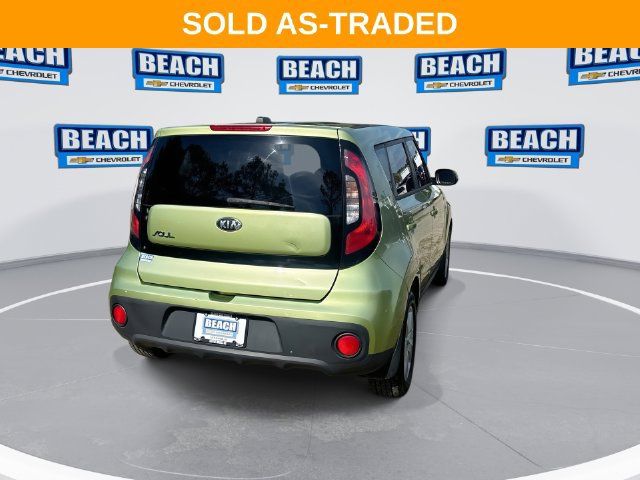 Used 2017 Kia Soul FWD image 7