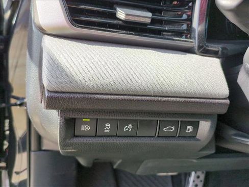 Used 2025 Toyota Camry SE w/ Multimedia Upgrade Package FWD image 13