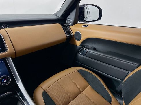 Used 2020 Land Rover Range Rover Sport HSE Dynamic image 24