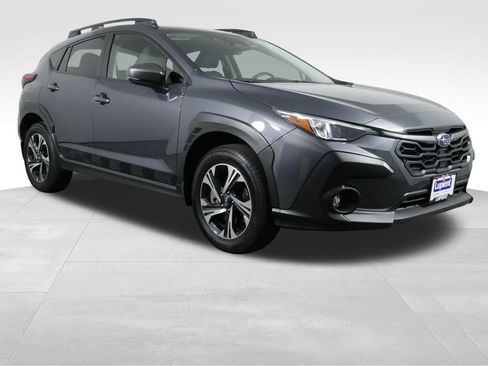 Used 2024 Subaru Crosstrek 2.0i Premium w/ Popular Package #4 AWD/4WD image 2