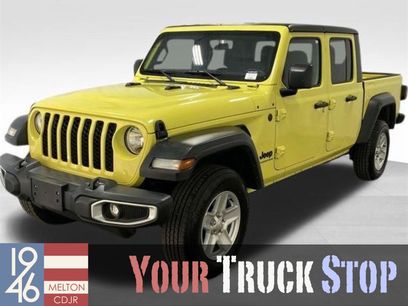 Used 2023 Jeep Gladiator Sport