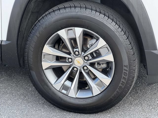 Certified 2025 Chevrolet Equinox LT w/ Safety and Technology Package FWD image 7