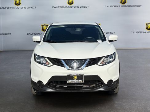 Used 2019 Nissan Rogue Sport S image 8