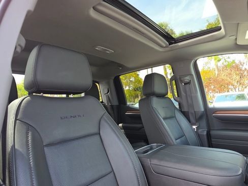 Used 2023 GMC Sierra 1500 Denali w/ Denali Reserve Package RWD image 12