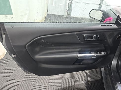 Used 2025 Ford Mustang Premium RWD image 9