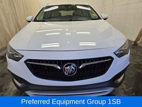 Used 2018 Buick Regal Preferred w/ Sights and Sounds Package image 3
