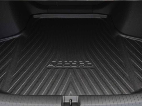 Used 2025 Honda Accord Touring image 27