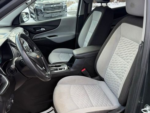 Used 2019 Chevrolet Equinox LT image 10