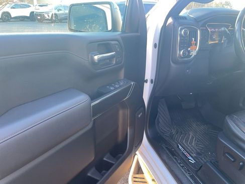 Used 2020 GMC Sierra 1500 AT4 w/ AT4 Premium Package image 13