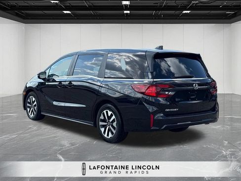 Used 2025 Honda Odyssey EX-L image 3