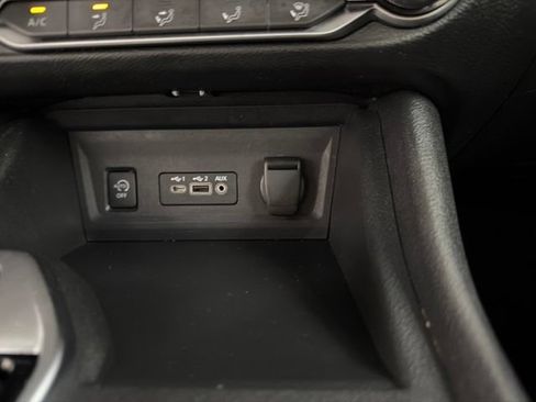 Used 2024 Nissan Sentra SV FWD image 18